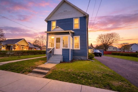 Photo for 131 E 9th Street