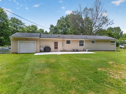 Tiny photo for 17 Briarwood Lane, Perinton, NY 14450 (MLS # R1709107)