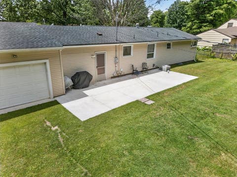 Tiny photo for 17 Briarwood Lane, Perinton, NY 14450 (MLS # R1709107)