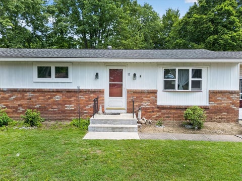 Tiny photo for 17 Briarwood Lane, Perinton, NY 14450 (MLS # R1709107)