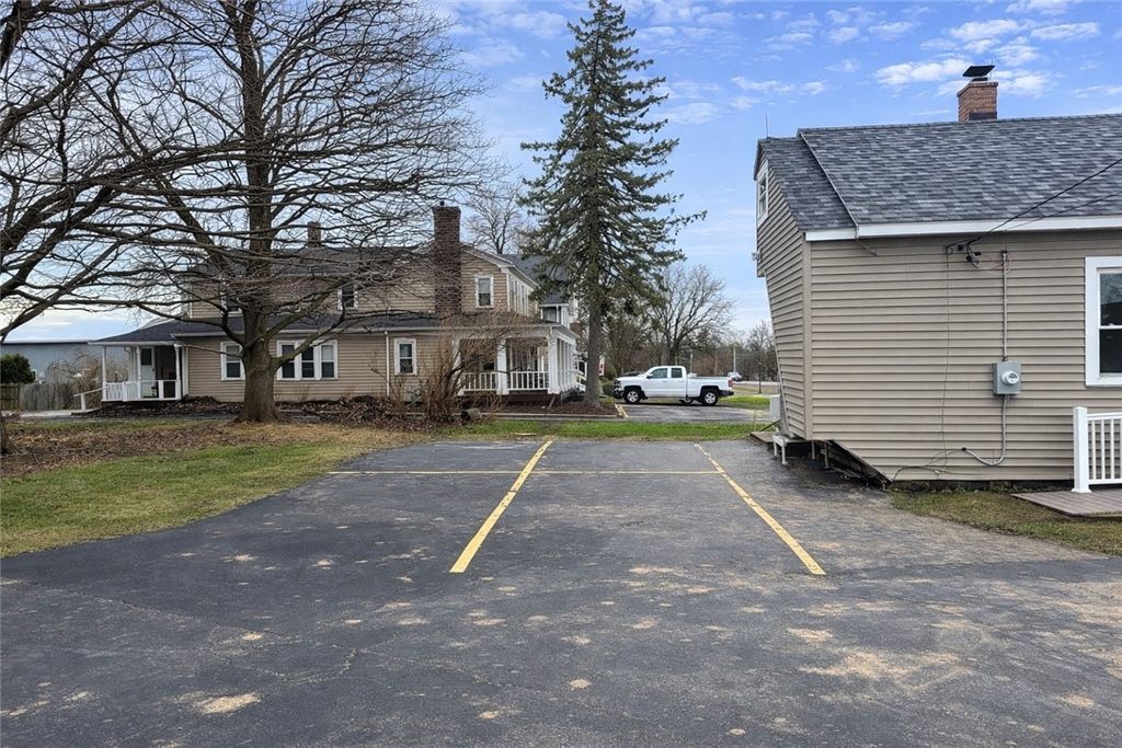 Photo of 3170 E Henrietta Road, Henrietta, NY 14467 (MLS # R1665819)