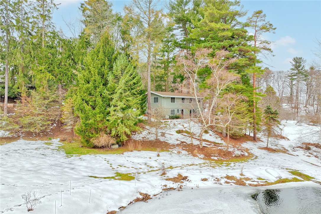 684 Lake Road, Webster, New York image 48