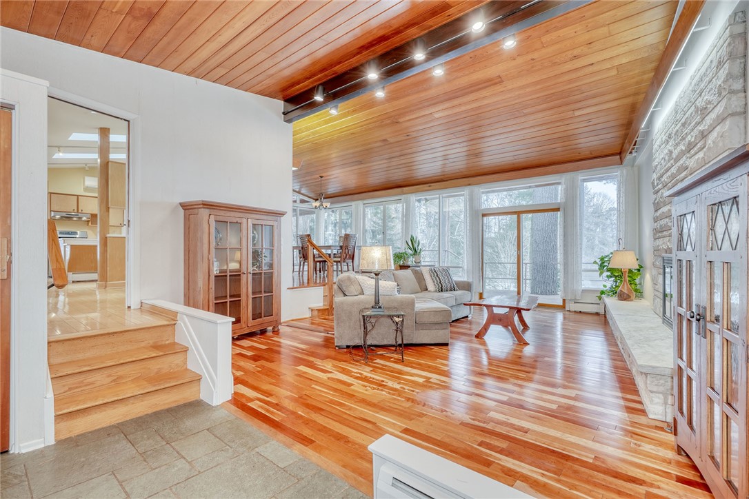 684 Lake Road, Webster, New York image 3