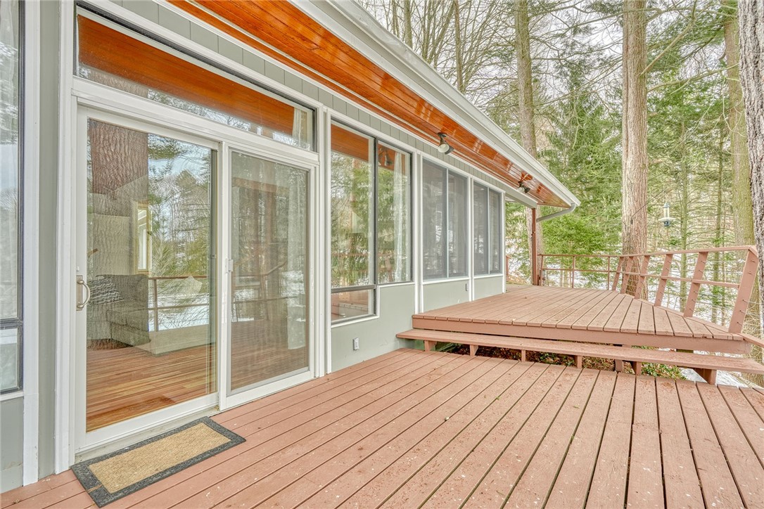 684 Lake Road, Webster, New York image 14