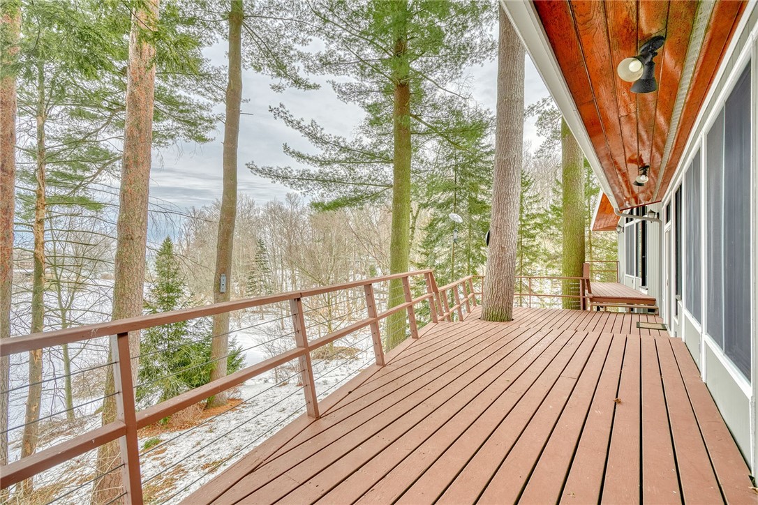 684 Lake Road, Webster, New York image 15
