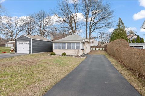 Homes For Sale - 513 W Filbert Street<br/> East Rochester, NY 14445