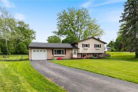 Photo of 218 Kusak Road, Henrietta, NY 14467 (MLS # R1684606)