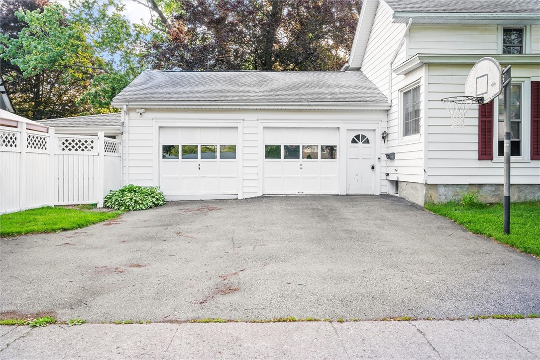 139 E Main Street, Avon, New York image 38
