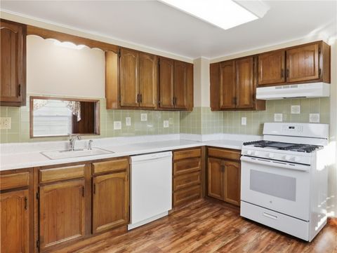 Tiny photo for 813 N Elmer Ave Ave, Sayre Boro, PA 18840 (MLS # R1655356)