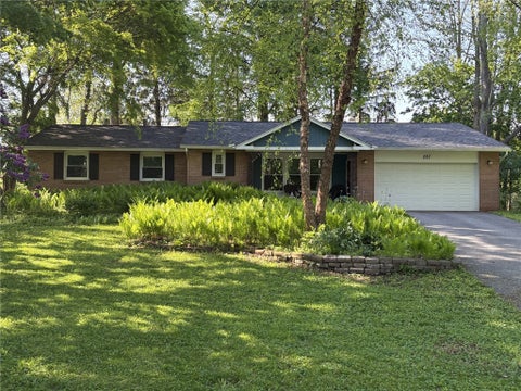 Photo for 287 Chestnut Ridge Road