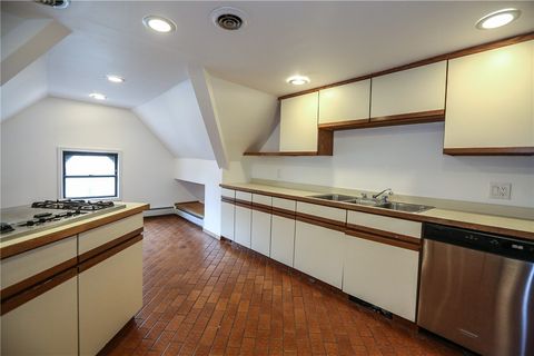 Tiny photo for 11 Portsmouth Ter #3, Rochester, NY 14607 (MLS # R1660526)