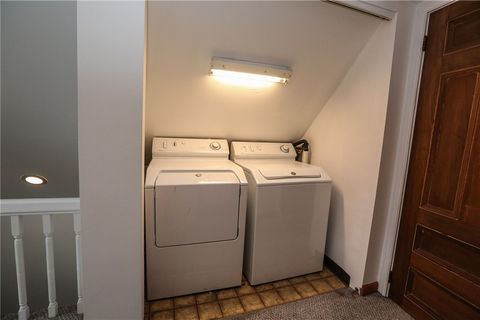 Tiny photo for 11 Portsmouth Ter #3, Rochester, NY 14607 (MLS # R1660526)