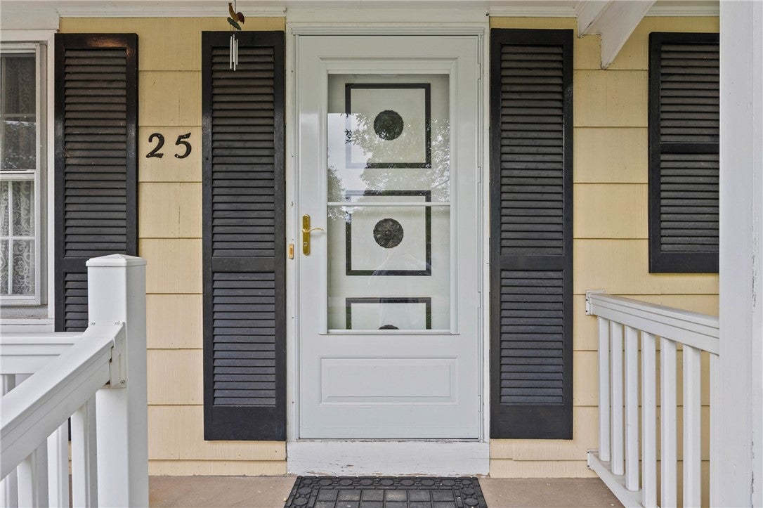 25 Ledgewood Circle
