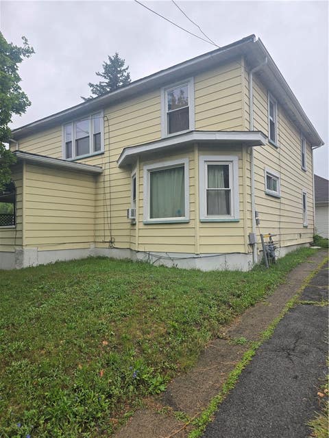 Tiny photo for 350 E Center Street, Elmira City, NY 14901 (MLS # R1702617)