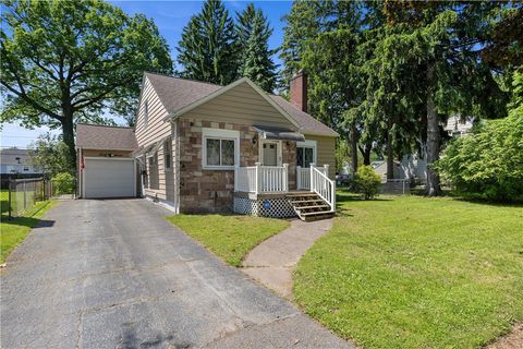 Homes For Sale - 67 Langford Road<br/> Monroe County, Rochester, NY 14615