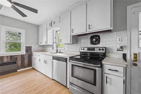 Tiny photo for 260 Pardee Road, Irondequoit, NY 14609 (MLS # R1701853)