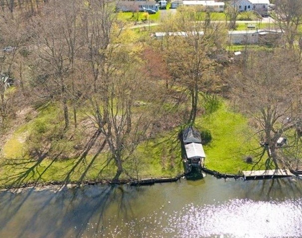 7638 Cardinal Road, Wolcott, New York image 1