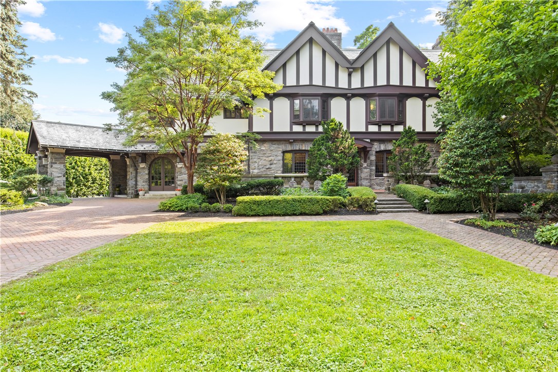 Search Properties 1 2615 east avenue