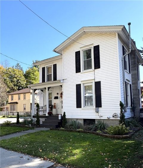 Photo of 36 Fair Street, Oneonta, NY 13820 (MLS # R1573324)