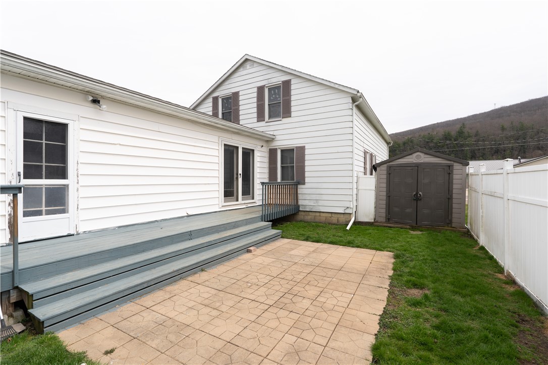 82 Maple St Street, Canisteo, New York image 11