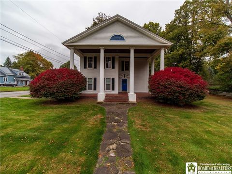 474 Fairmount Avenue, Ellicott, NY 14701 - MLS#: R1577225
