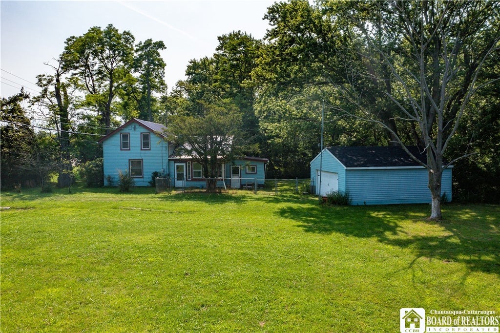 Photo of 8916 Route 5, Westfield, NY 14787 (MLS # R1707016)