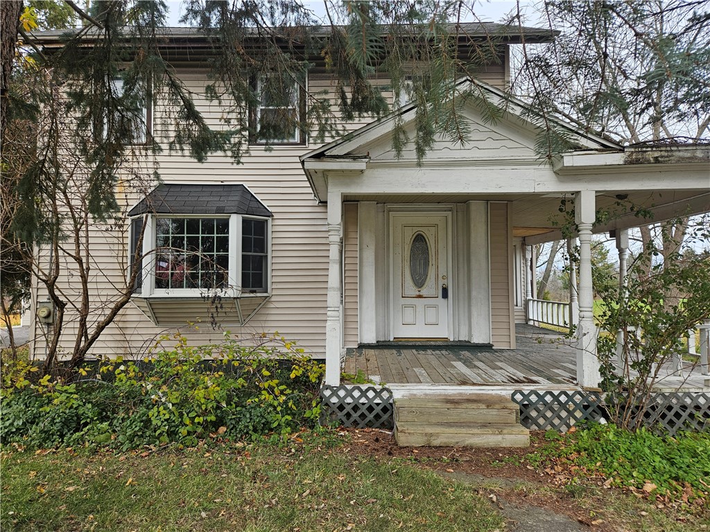 9164 State Route 5 And 20