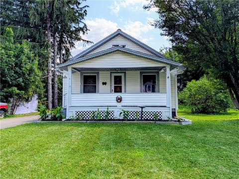 Photo of 211 Liberty Street, Horseheads, NY 14845 (MLS # R1707096)
