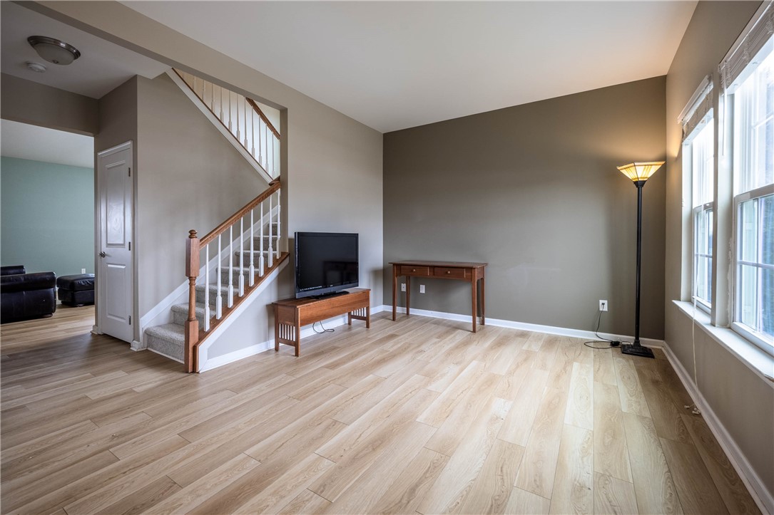 219 East Path, Henrietta, New York image 17