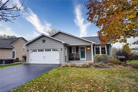 Photo of 179 Cave Hollow Holw, Henrietta, NY 14586 (MLS # R1646512)