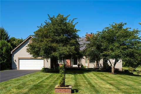 Photo for 7371 Slocum Rd