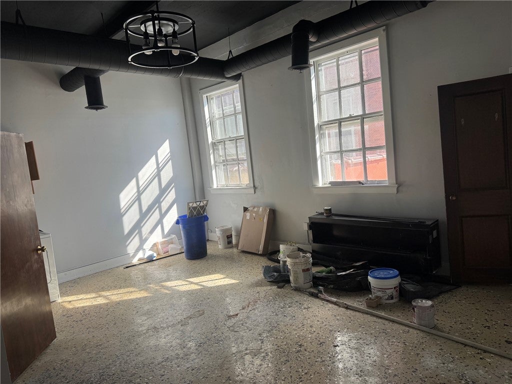 431-439 Monroe Avenue