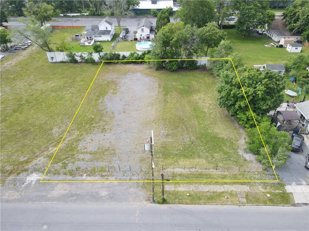 Photo of 27 &amp; 29 Chestnut Street, Seneca Falls, NY 13148 (MLS # R1633100)