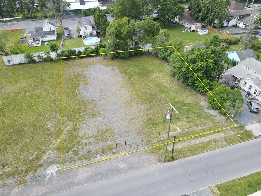 Photo of 27 &amp; 29 Chestnut Street, Seneca Falls, NY 13148 (MLS # R1633100)