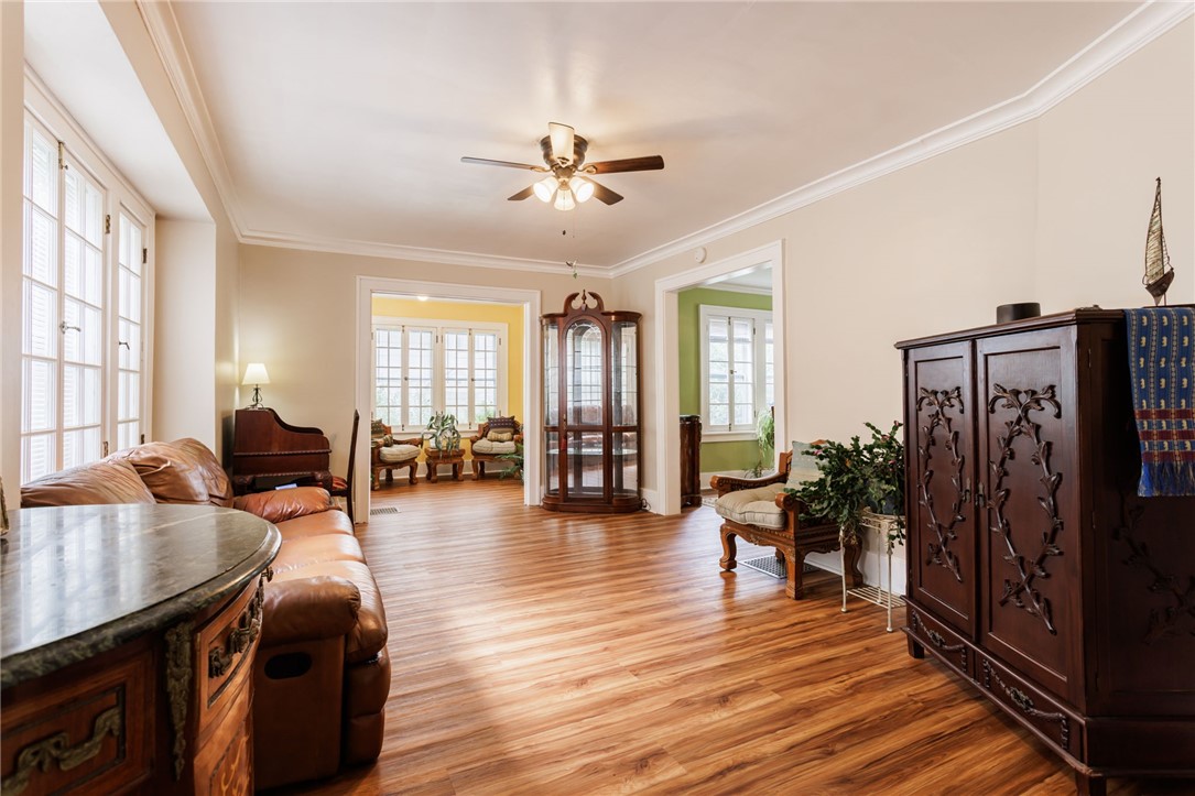 Search Properties 2 909 post avenue