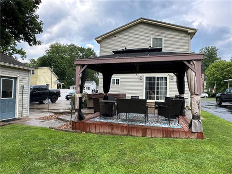 Tiny photo for 47 Walnut Street N, Waterloo, NY 13165 (MLS # R1693814)
