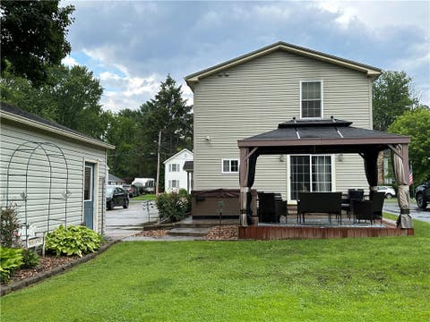 Tiny photo for 47 Walnut Street N, Waterloo, NY 13165 (MLS # R1693814)