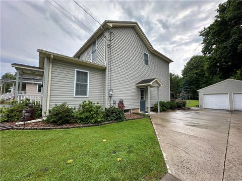 Tiny photo for 47 Walnut Street N, Waterloo, NY 13165 (MLS # R1693814)