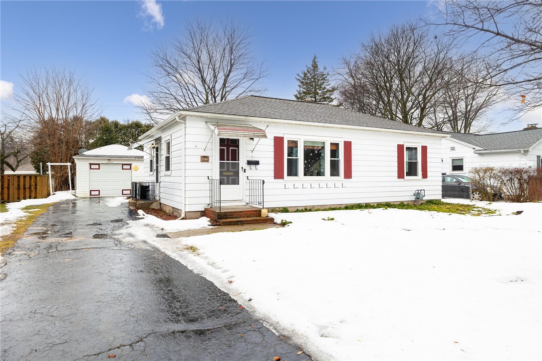 461 Pemberton Road, Irondequoit, New York image 1