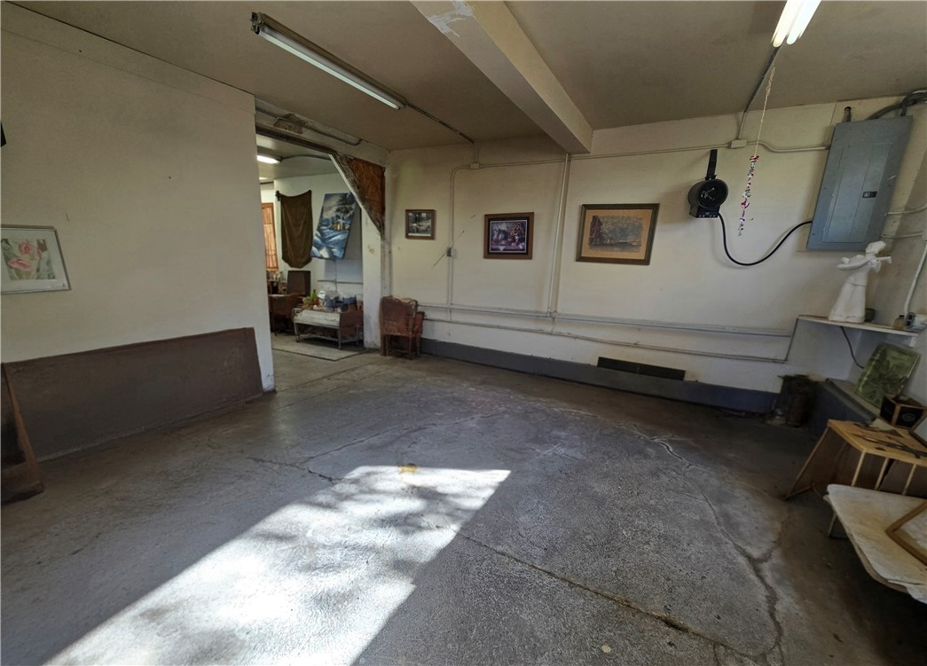 6640 State Route 5 And 20