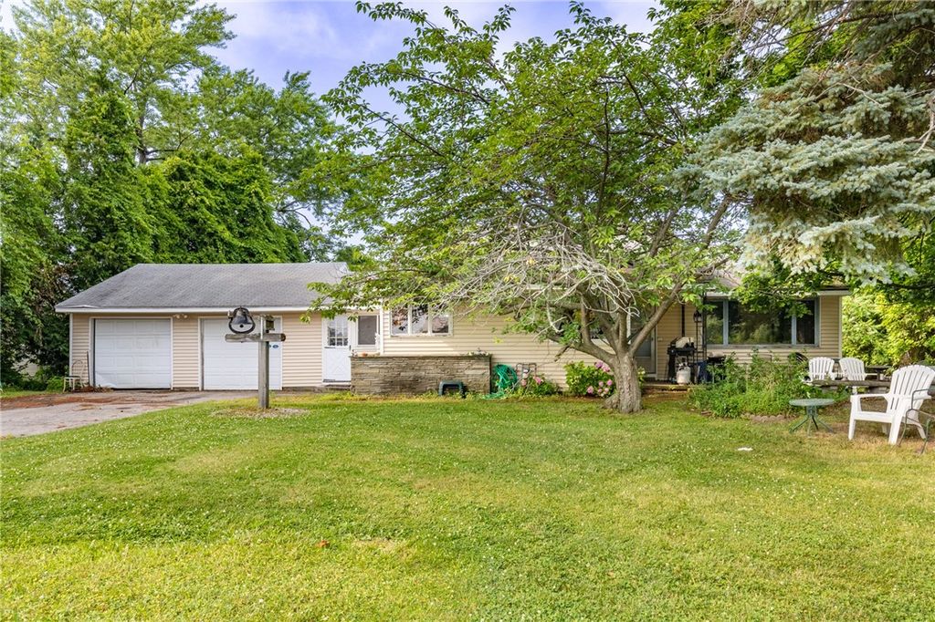 Photo of 97 Seabury Boulevard, Penfield, NY 14580 (MLS # R1657962)