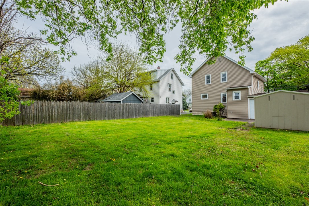 105 Walnut Park, Irondequoit, New York image 20