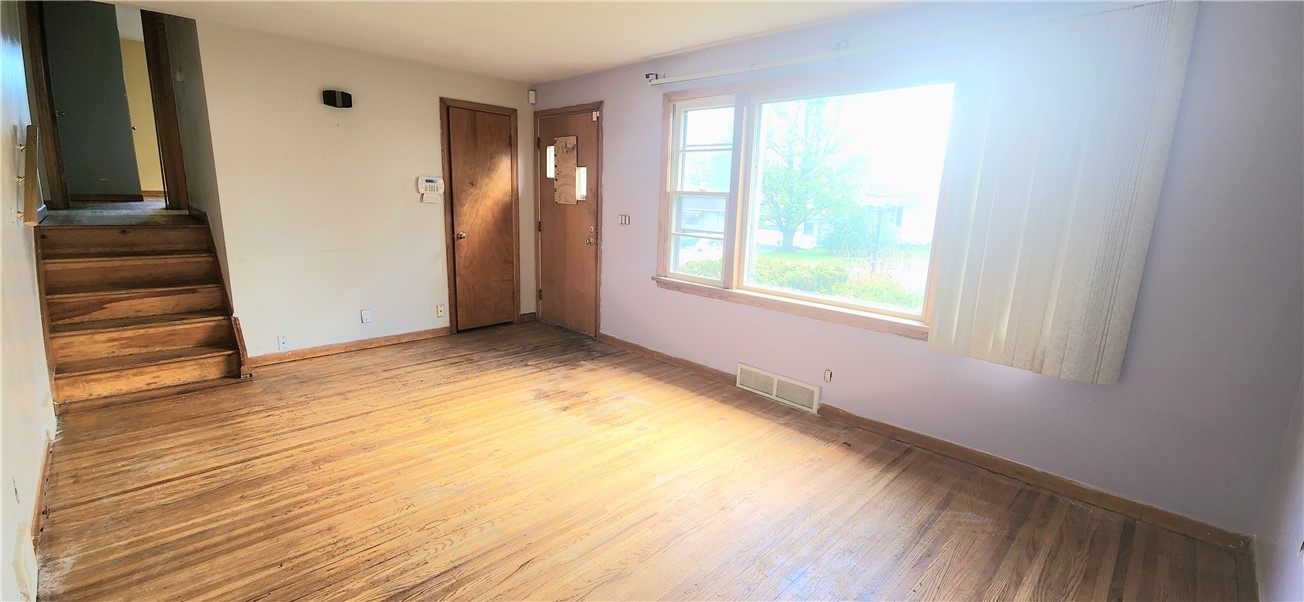 223 Vinal Ave Ave, Irondequoit, New York image 4
