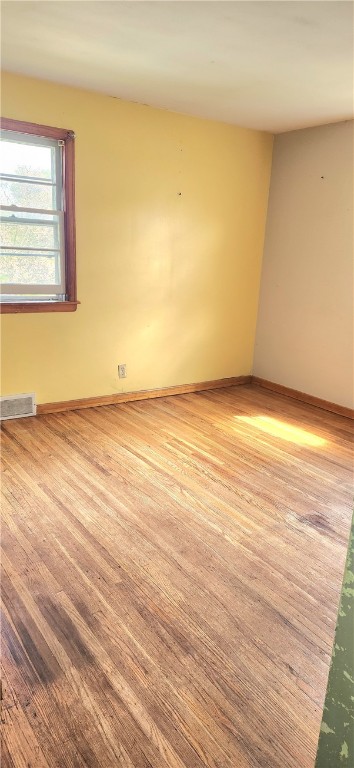 223 Vinal Ave Ave, Irondequoit, New York image 12