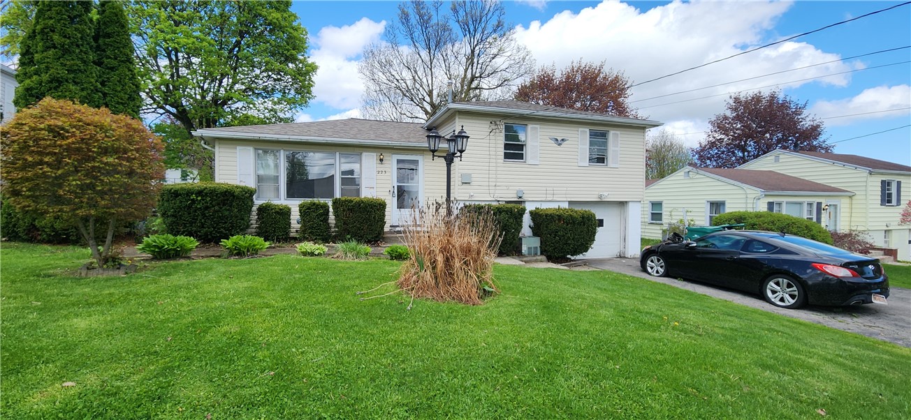 223 Vinal Ave Ave, Irondequoit, New York image 2