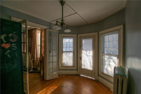 Tiny photo for 202 Fall Street, Seneca Falls, NY 13148 (MLS # R1655088)