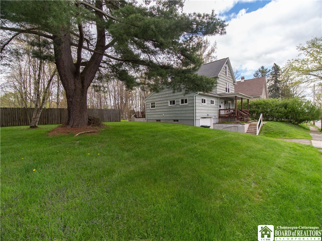 78 Benson Street, Jamestown, New York image 17