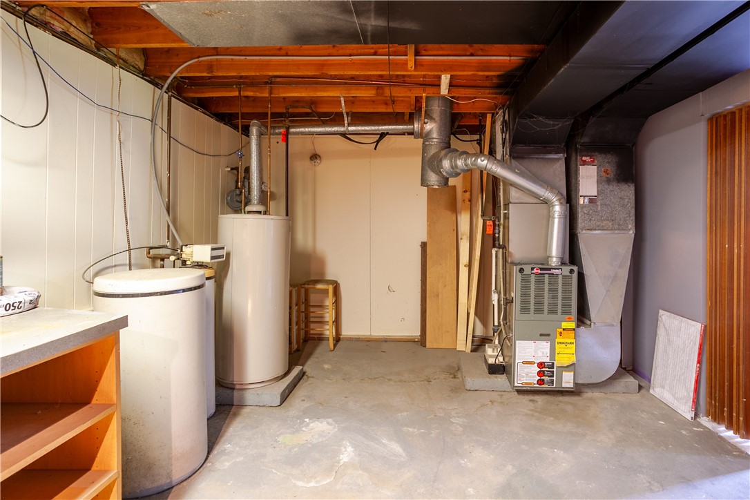 4470 Ridge Road, Williamson, New York image 37