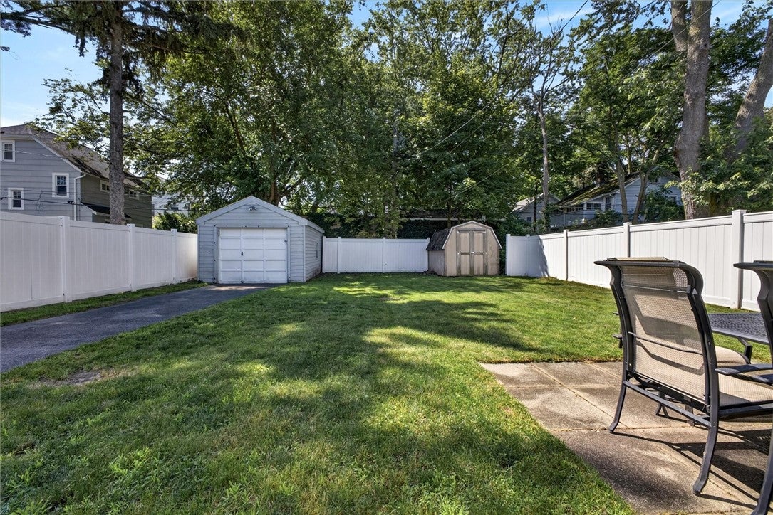 287 Versailles Road