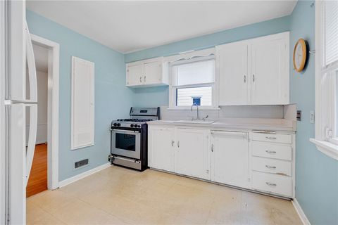 Tiny photo for 42 Sunset Drive DR, Brighton, NY 14618 (MLS # R1691307)
